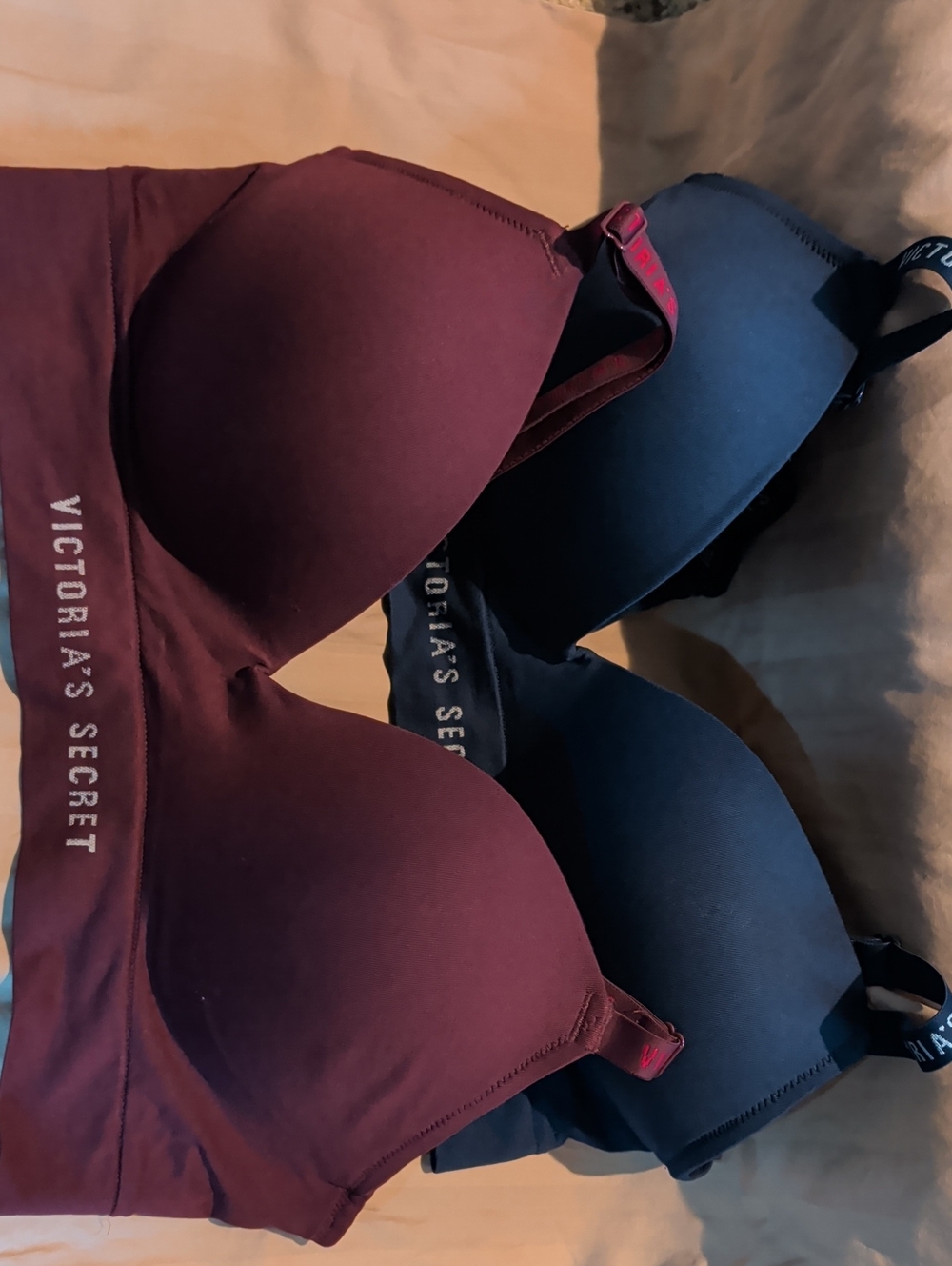 Victoria's Secret Women’s Seamless T-Shirt Bras - Burgundy and Navy